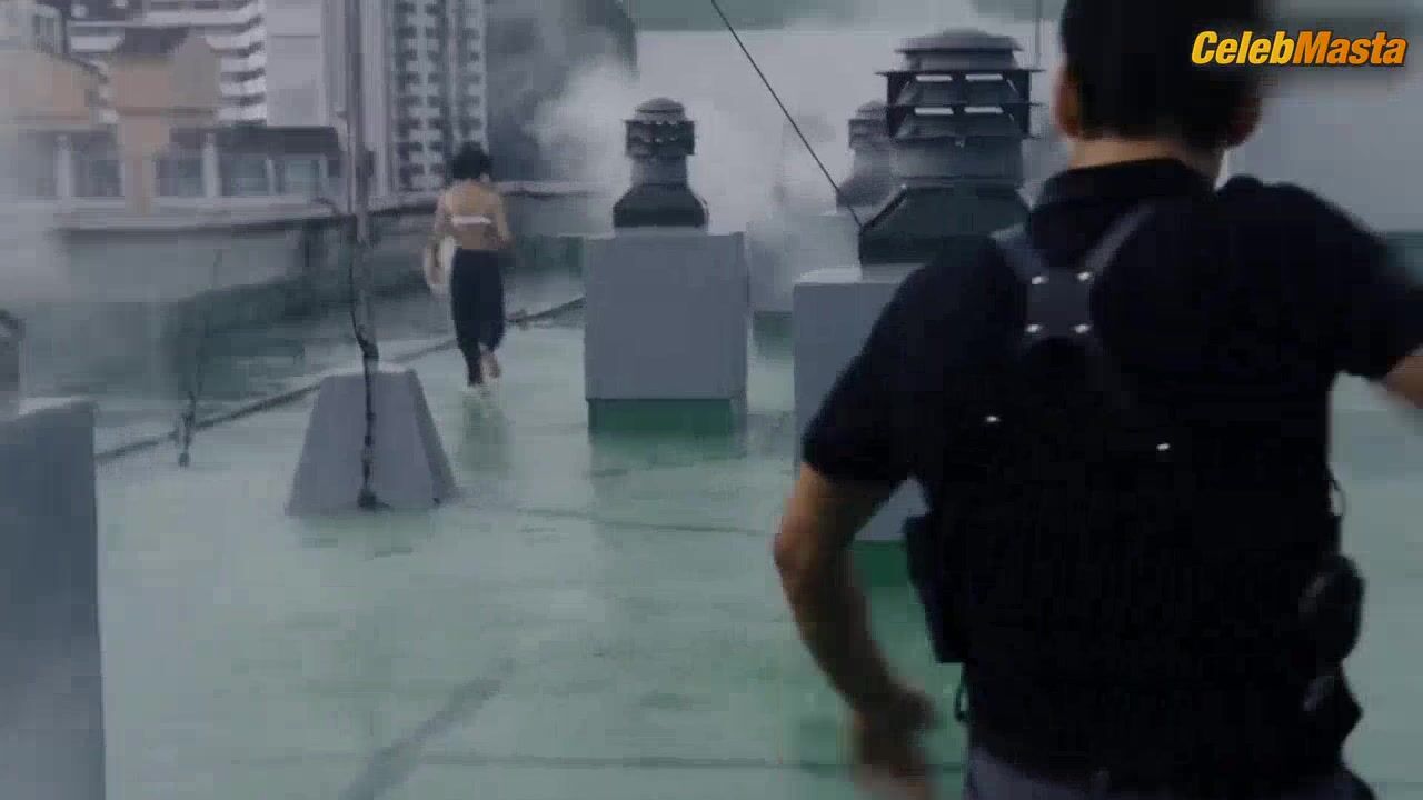 Doona Bae Bares Booty, Boobs Scene In Sense8 - Photo 2 of 5 photo 1