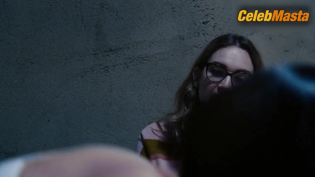 Doona Bae Exposes Underwear Scene In Sense8 - Photo 3 of 5 photo 1