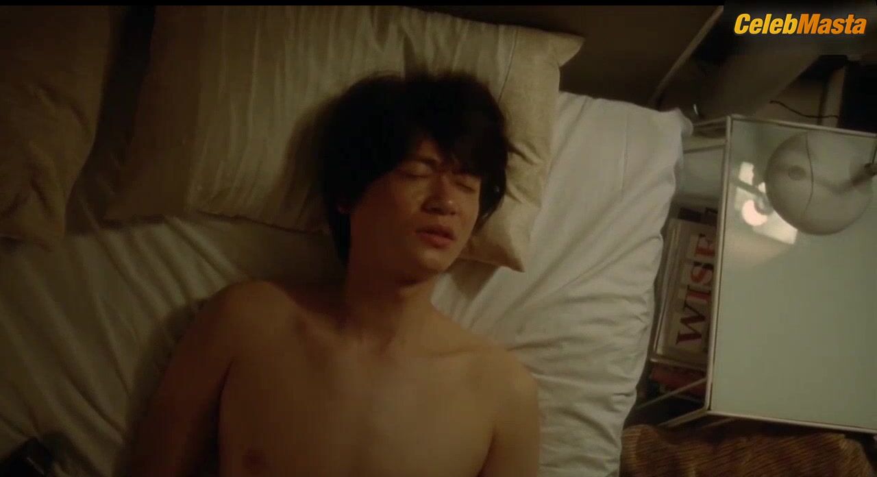 Doona Bae ’s Real Sex, Booty Scene In Air Doll - Photo 1 of 5 photo 5
