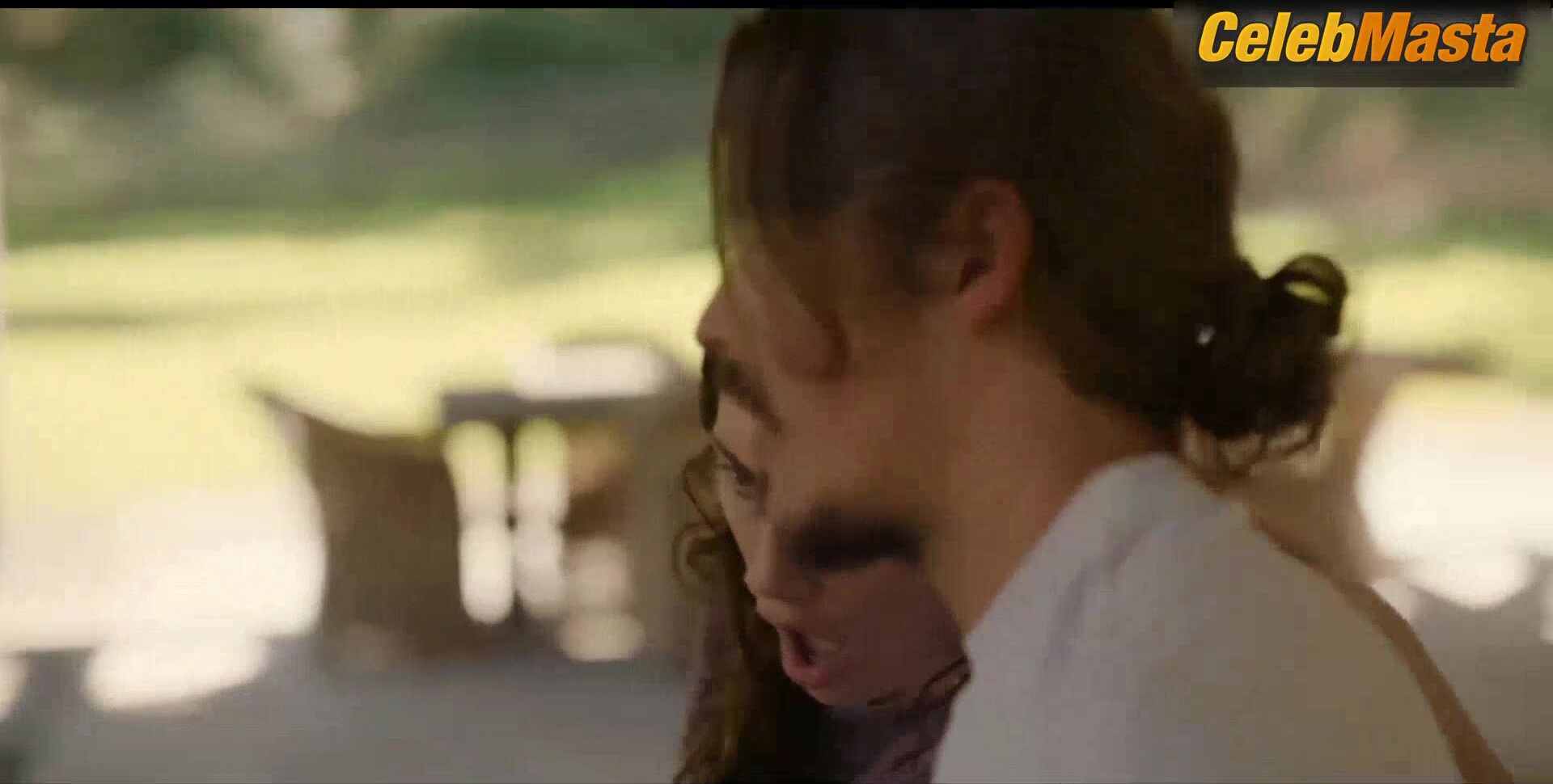 Phoebe Tonkin Shows Sex Scene In Two Years Later - Photo 1 of 5 photo 5
