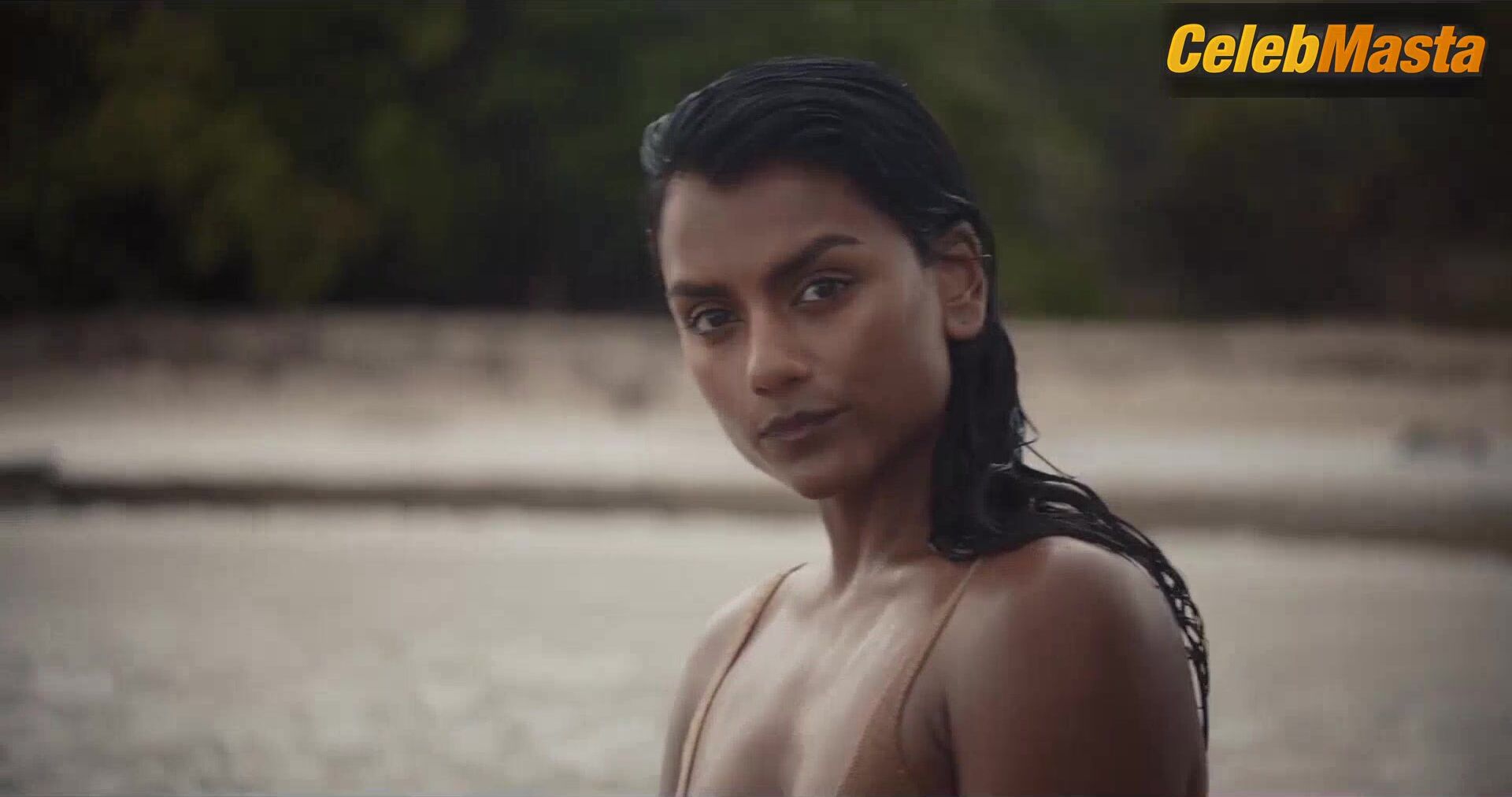 Simone Ashley Tits Scene From Making Of Calendario Pirelli - Photo 2 of 5 photo 4