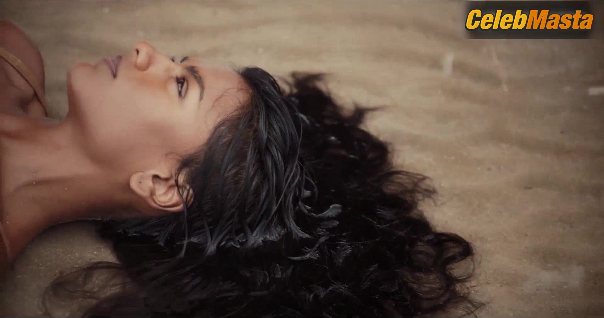 Simone Ashley Tits Scene From Making Of Calendario Pirelli - Photo 2 of 5 photo 5