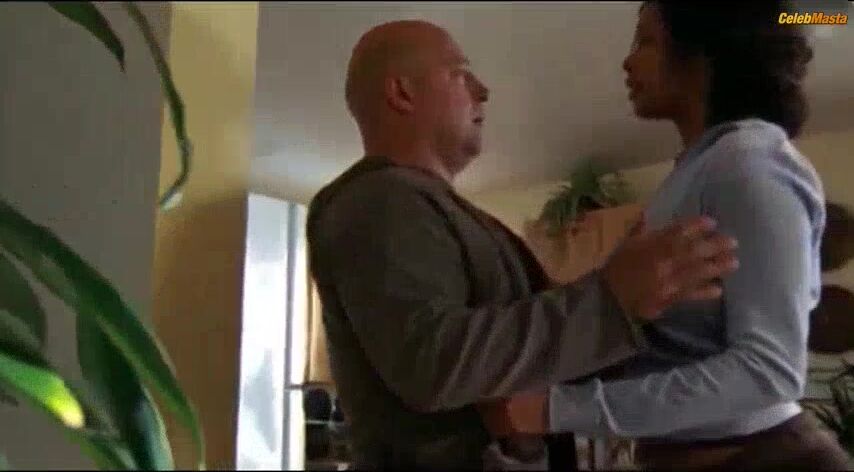 Gina Torres Booty, Underwear Scene From The Shield - Photo 2 of 5 photo 1
