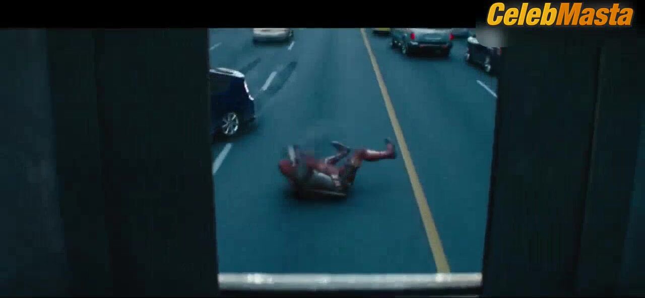Zazie Beetz Sex Scene From Deadpool 2 - Photo 1 of 5 photo 4