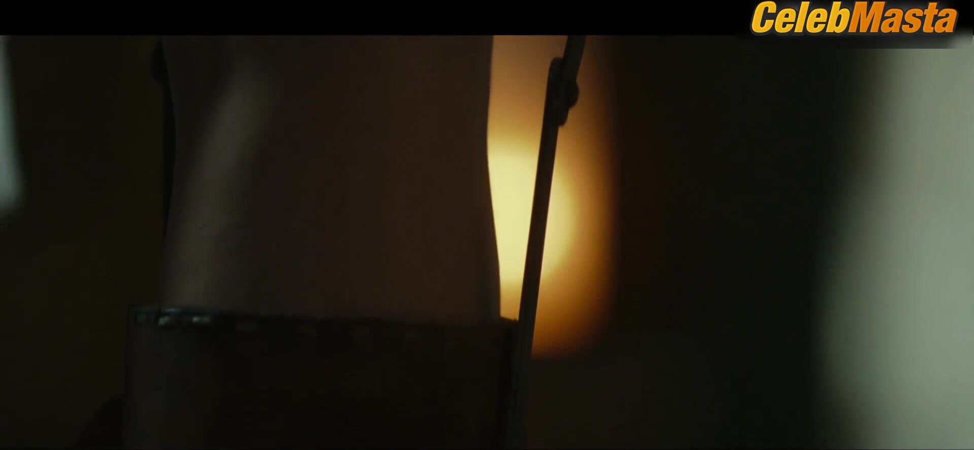Lisa Vicari Hot Scene In Django - Photo 2 of 5 photo 1