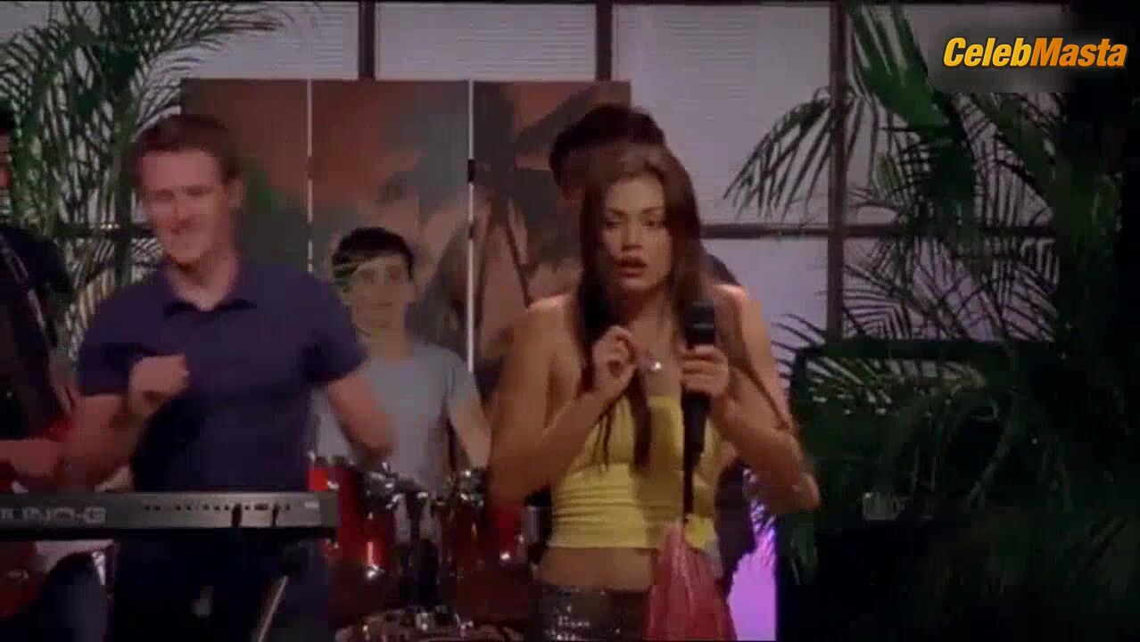 Phoebe Tonkin Seductive Scene In H2o Just Add Water - Photo 4 of 5 photo 5