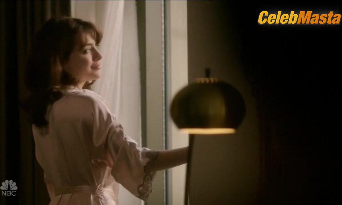 Elena Satine ’s Sex Scene From Timeless - Photo 2 of 5 photo 4