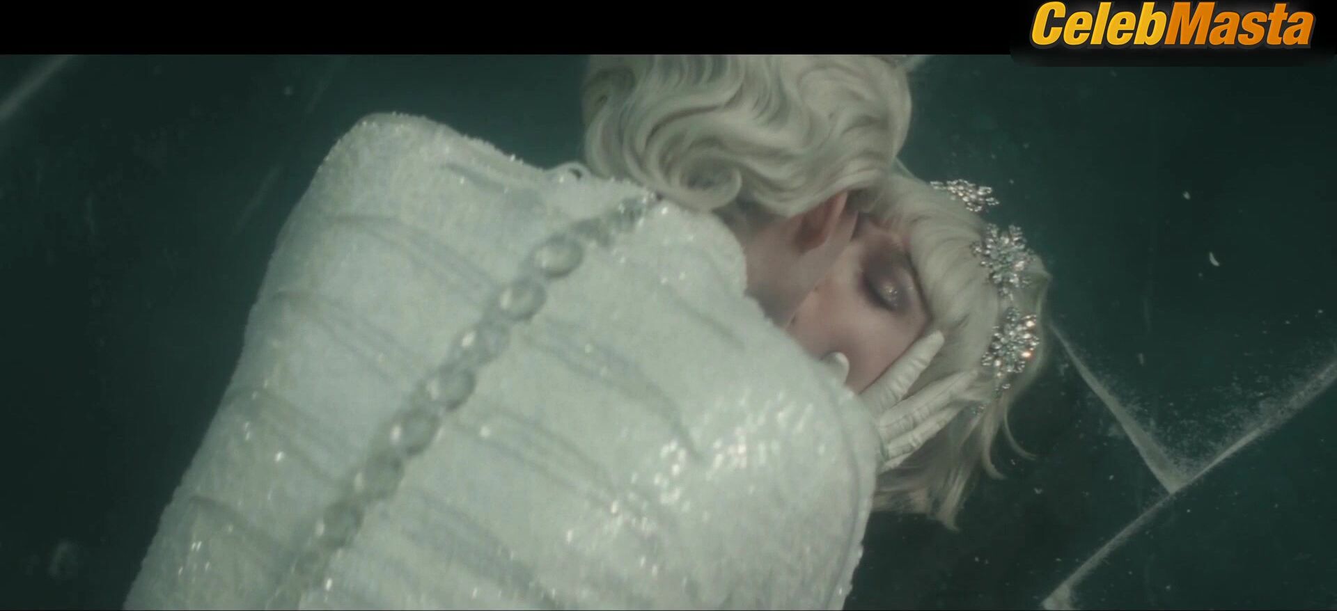 Clara Pacini Marion Cotillard And ’s Lesbian Scene - Photo 1 of 5 photo 4