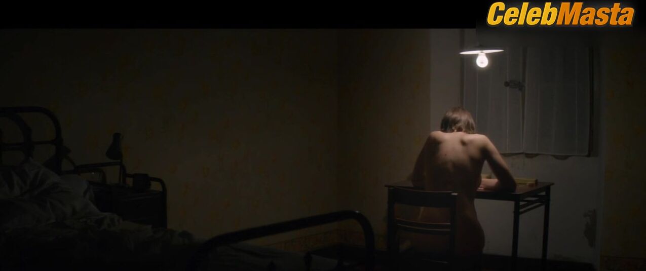 Marion Cotillard ’s Booty Scene In From The Land Of The - Photo 1 of 5 photo 5