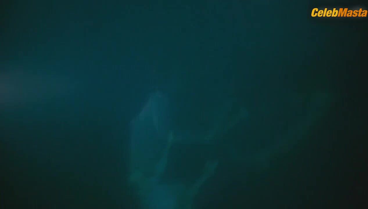 Marion Cotillard Lesbian, Ass Scene From Dikkenek - Photo 3 of 5 photo 5