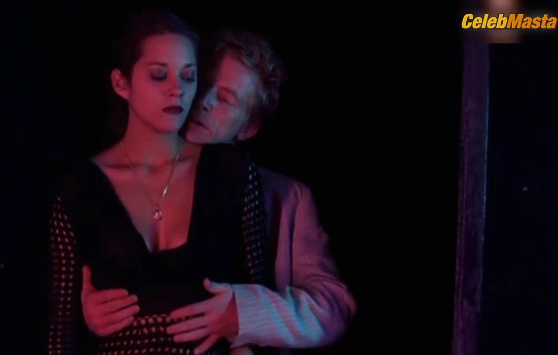 Marion Cotillard Tits And Bush Scene In Pretty Things - Photo 2 of 5 photo 5