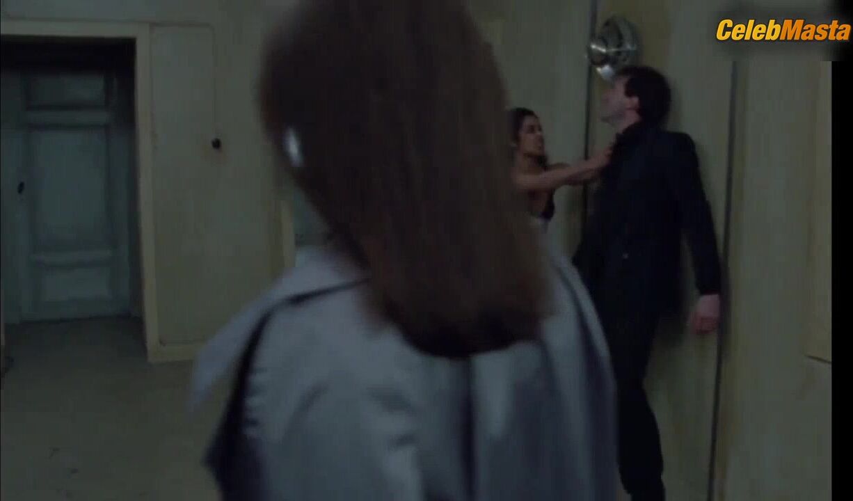 Marion Cotillard Nozha Khouadra And ’s Tits Scene In - Photo 2 of 5 photo 5