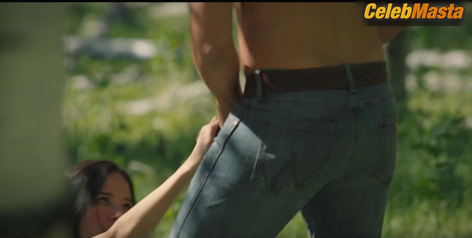 Kelsey Asbille ’s Underwear Scene In Yellowstone - Photo 1 of 5