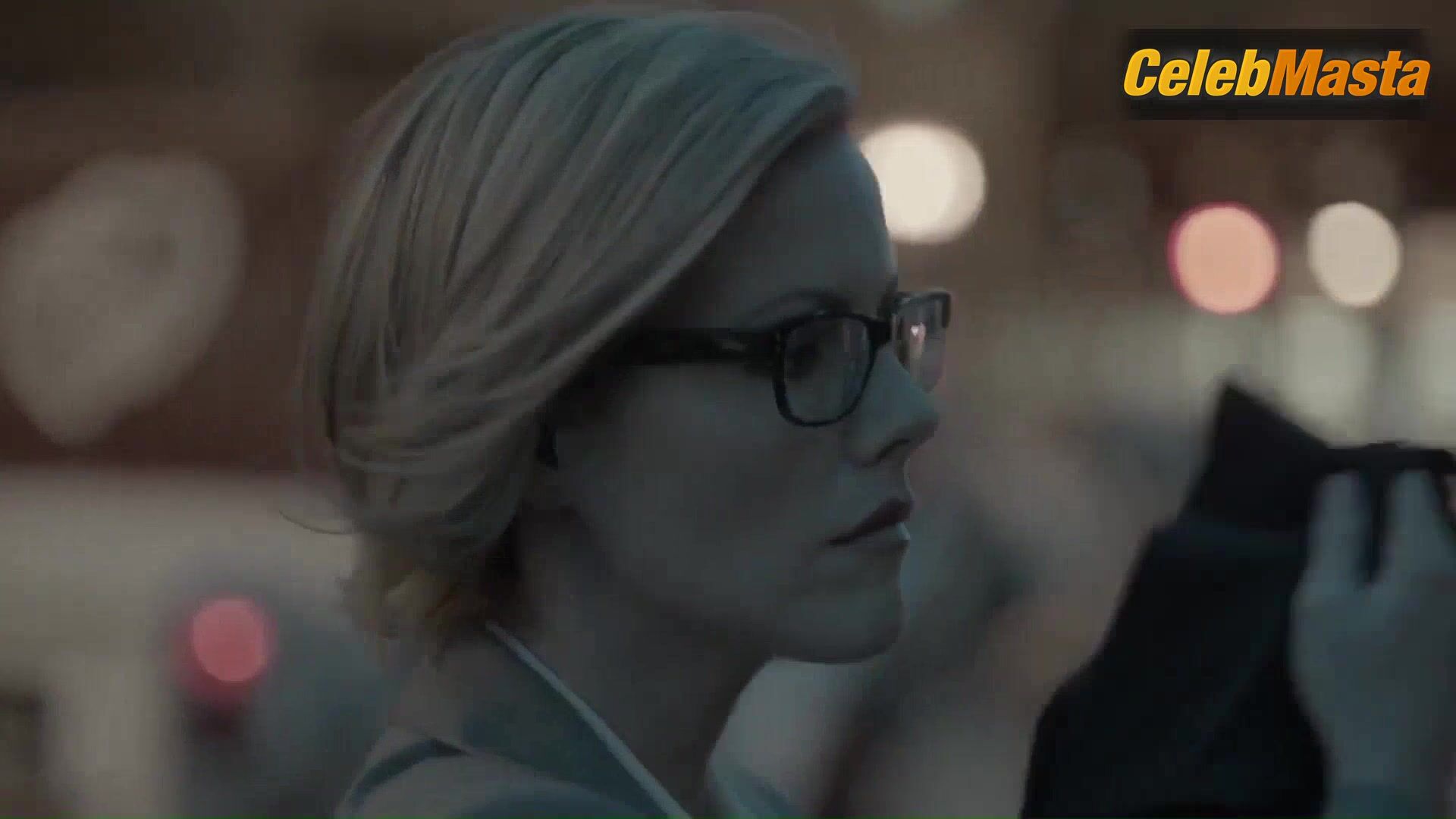 Hannah Ware Kathleen Robertson And Hot Scene In Boss - Photo 1 of 5