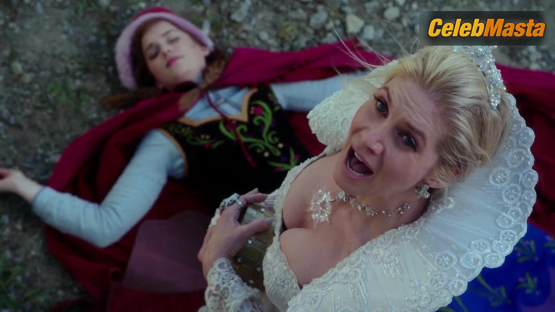 Elizabeth Mitchell ’s Sex Scene From Once Upon A Time - Photo 2 of 5 photo 4