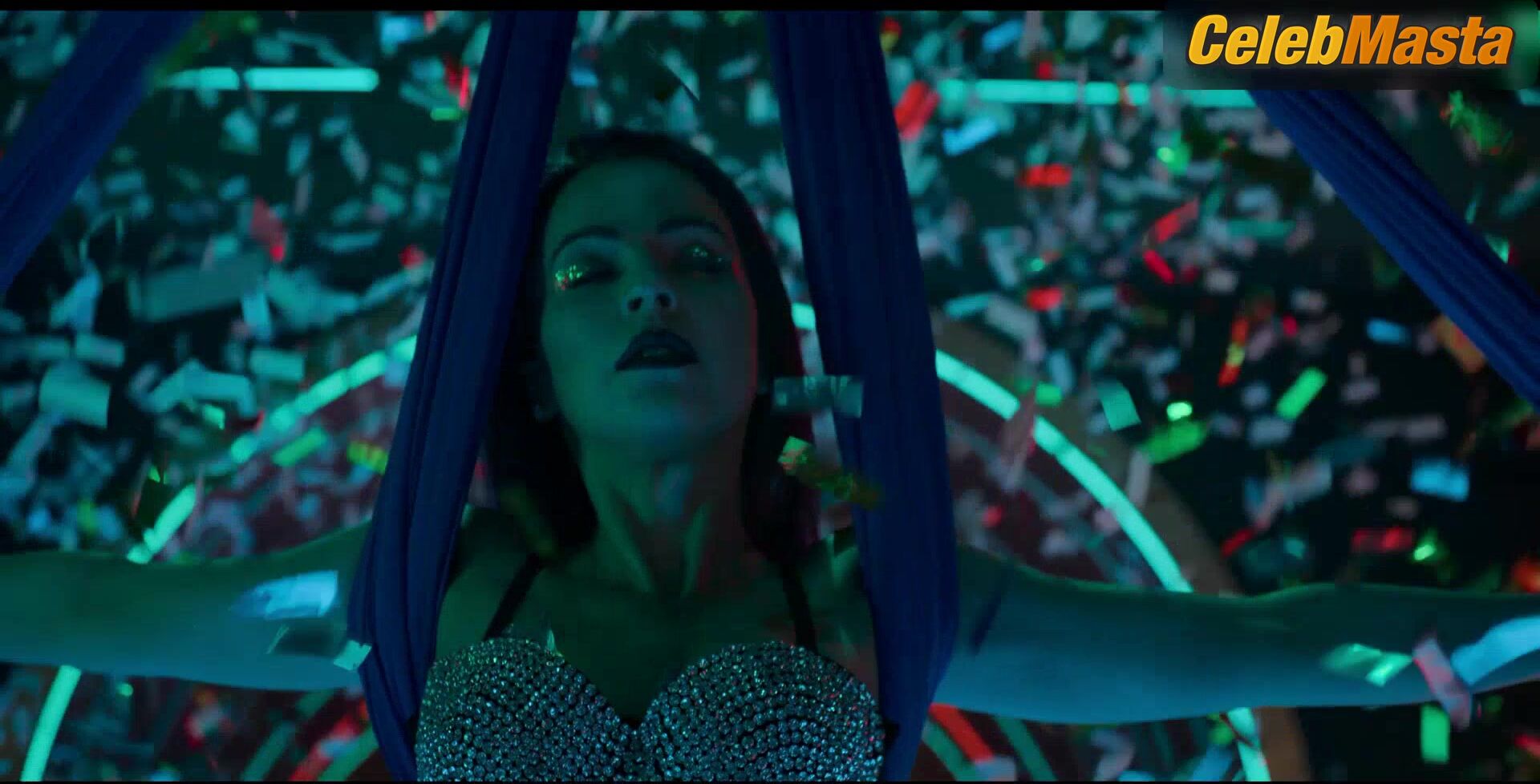 Veronica Sanchez Flaunts Underwear Scene In Sky Rojo - Photo 2 of 5 photo 1