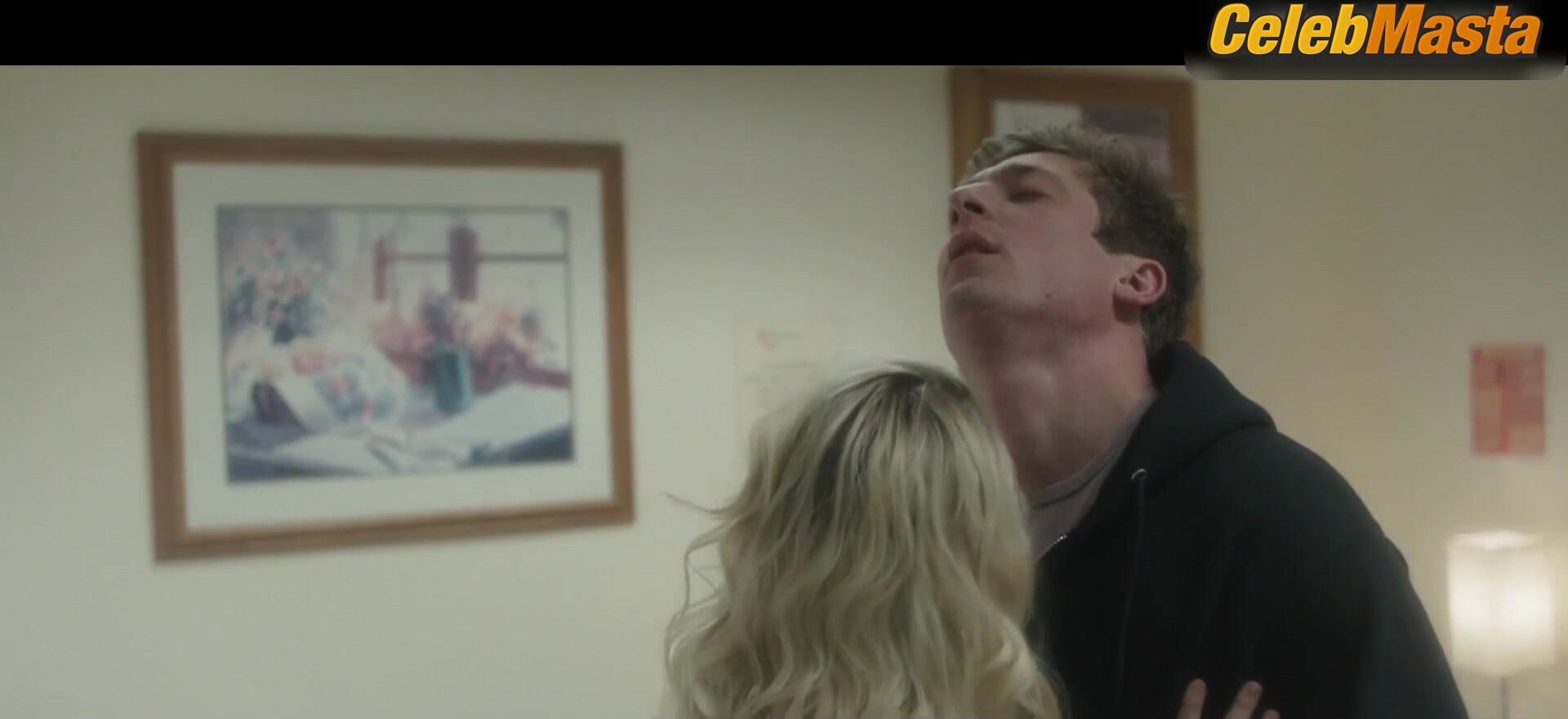 Maika Monroe ’s Hot Scene In After Everything - Photo 2 of 5 photo 5