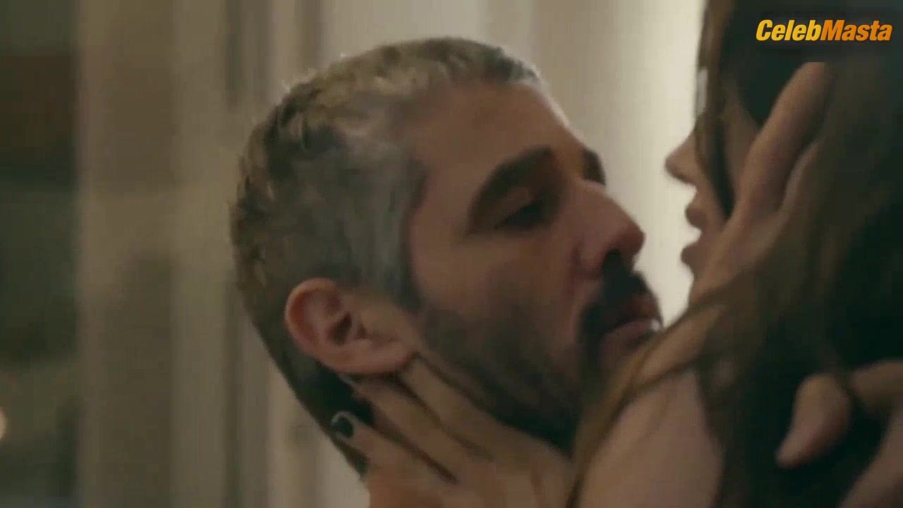 Eva De Dominici ’s Booty And Tits Scene In La - Photo 1 of 5 photo 4