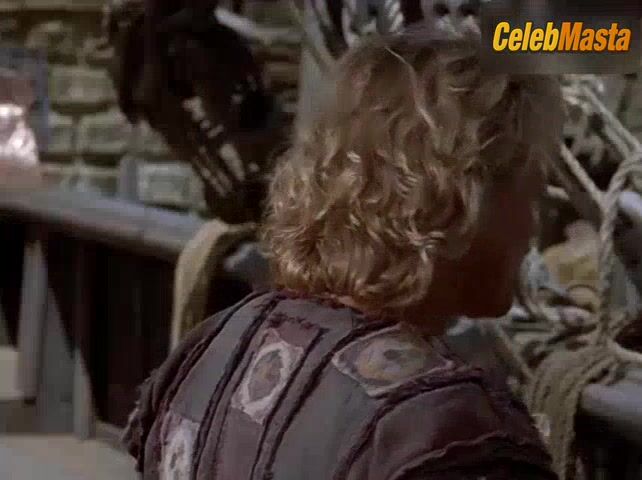 Gina Torres Sexy Scene From Hercules The Legendary - Photo 4 of 5 photo 2