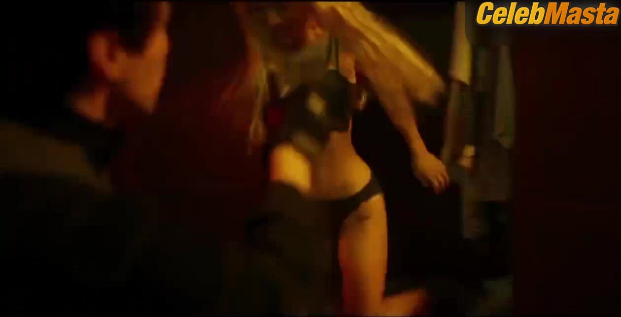 Geum Hannah Shows Boobs And Butt Scene In A Shop For - Photo 1 of 5 photo 5