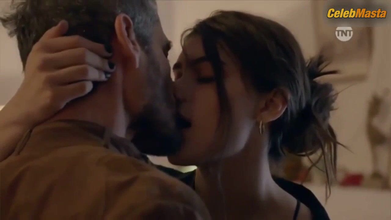 Eva De Dominici Bares Ass, Breasts Scene In The Fragility Of - Photo 1 of 5