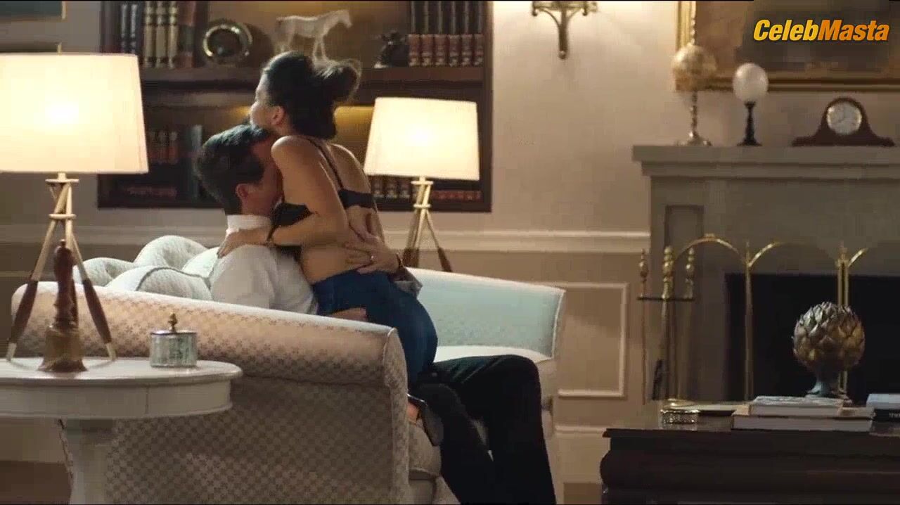 Erendira Ibarra Lesbian, Booty Scene In Ingobernable - Photo 1 of 5 photo 5