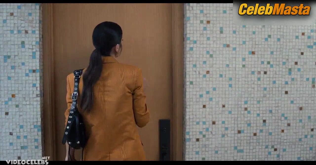 Erendira Ibarra Booty, Boobs Scene In El Precio De La Fama - Photo 4 of 5 photo 5