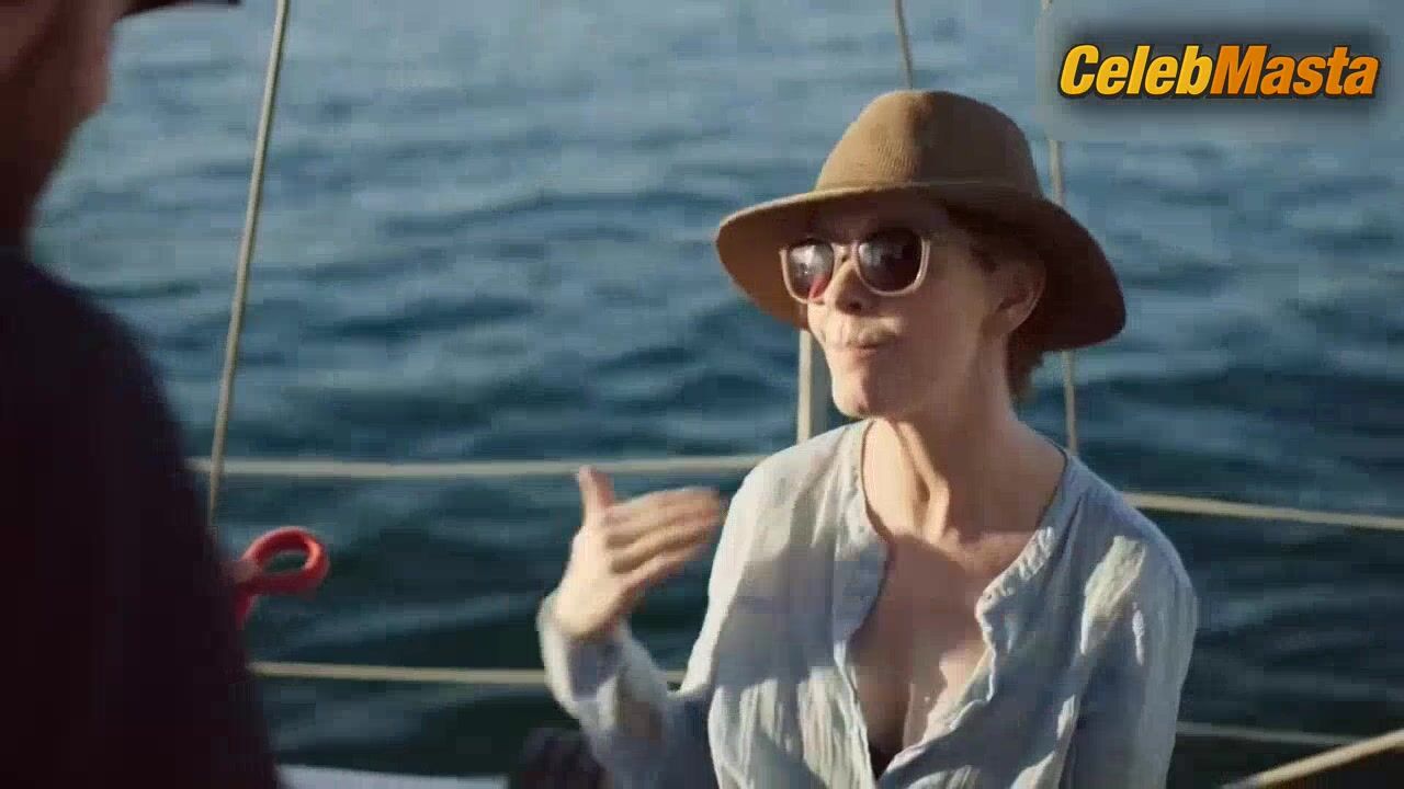 Phoebe Tonkin Swimsuit Scene From Safe Harbour - Photo 2 of 5 photo 4