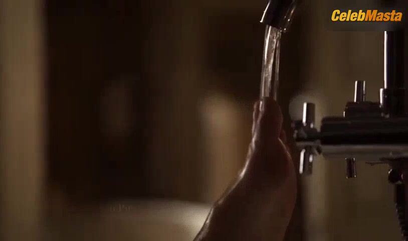 Phoebe Tonkin ’s Sex Scene From The Originals - Photo 1 of 5 photo 2
