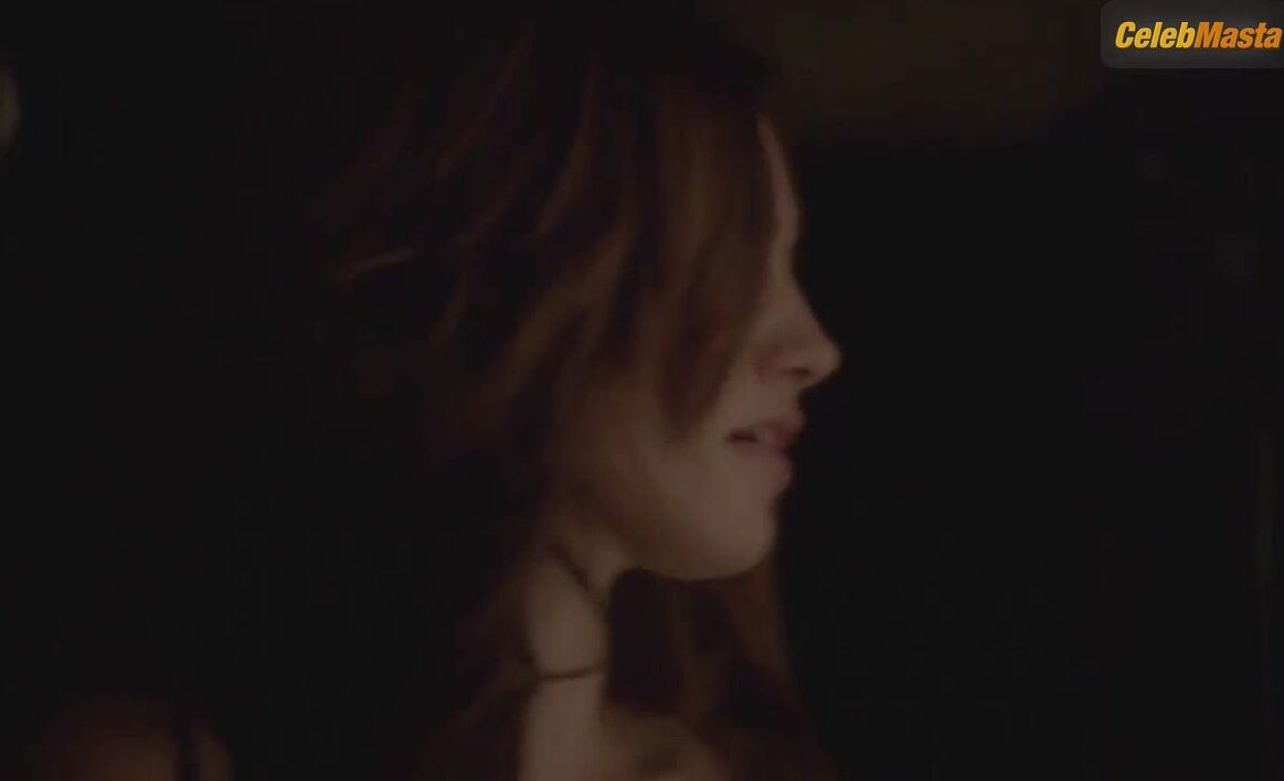 Phoebe Tonkin ’s Tits Scene In The Vampire Diaries - Photo 1 of 5 photo 2