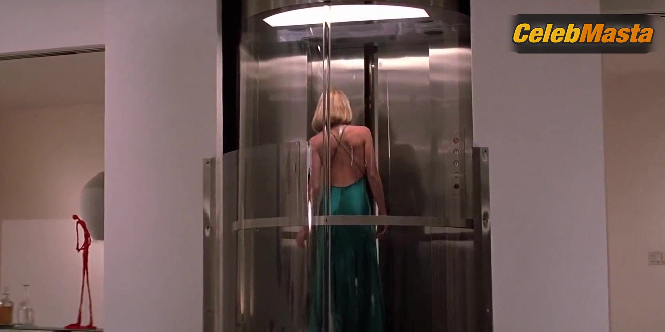 Michelle Pfeiffer Sex Scene From Scarface - Photo 2 of 5 photo 1