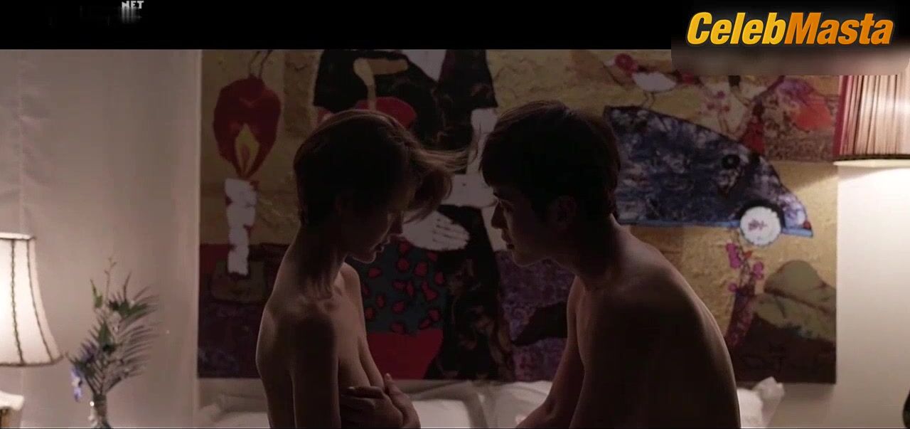 In-hye Oh Booty, Tits Scene From The Plan - Photo 2 of 5 photo 1