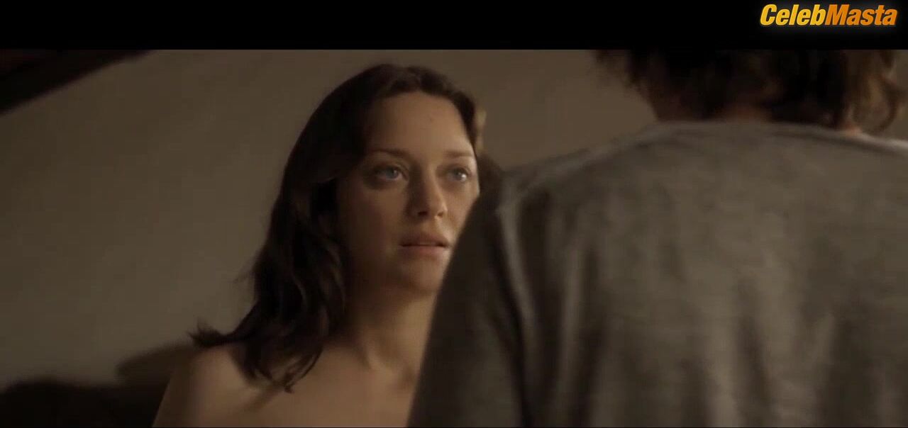Marion Cotillard ’s Booty, Tits Scene In Ismael’s - Photo 1 of 5 photo 2