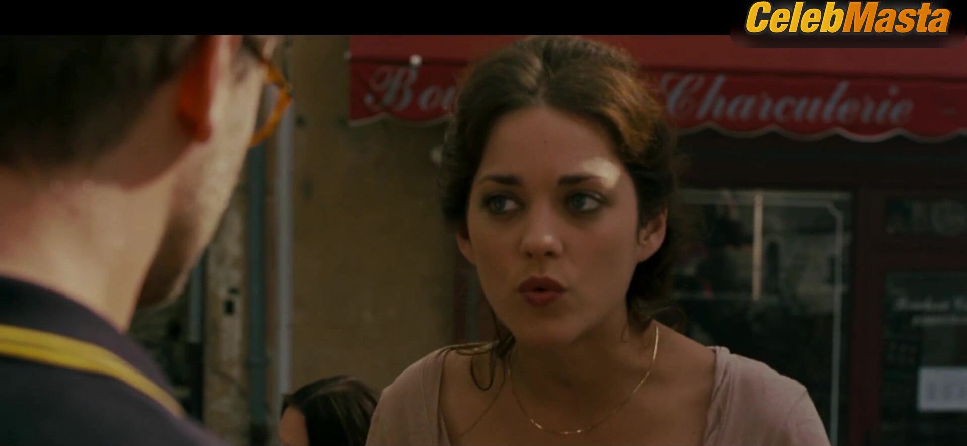Marion Cotillard ’s Sex Scene From A Good Year - Photo 1 of 5