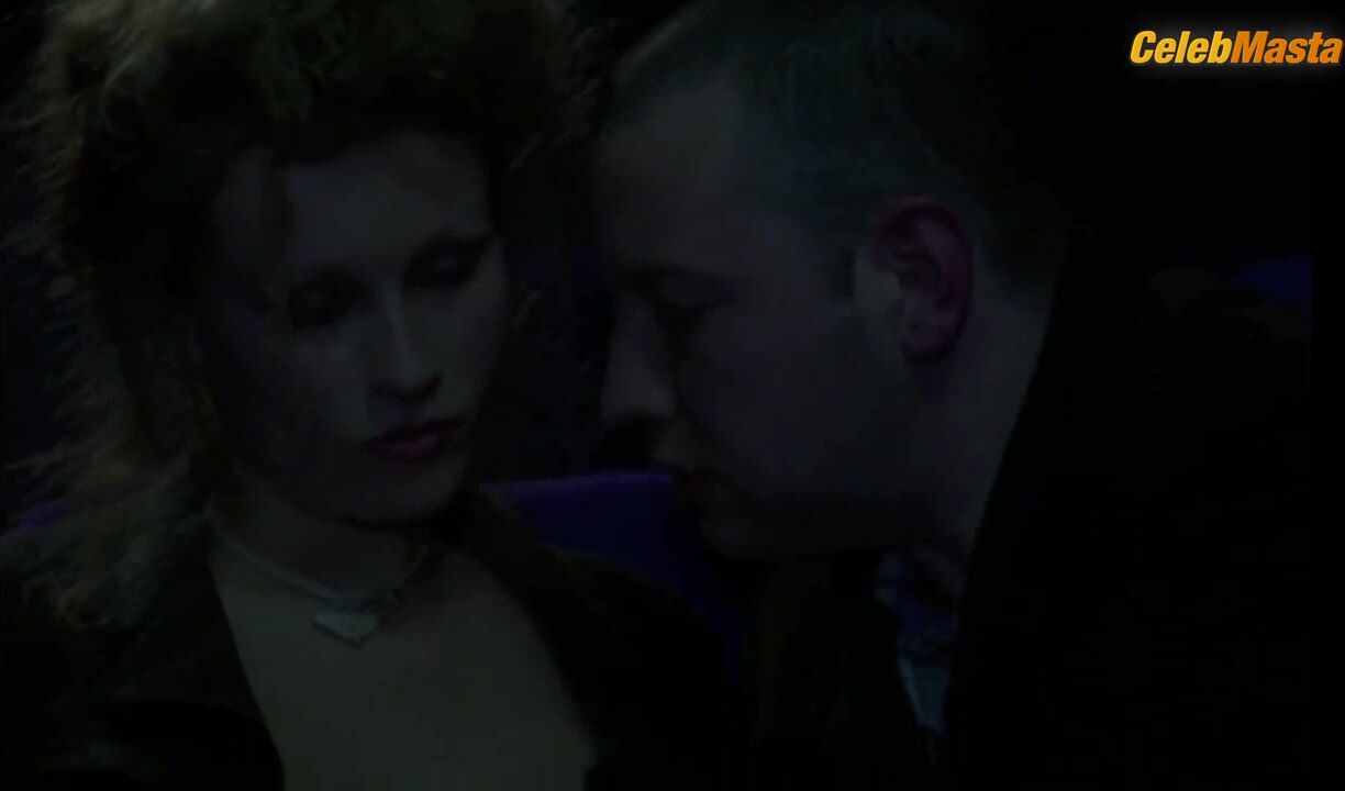 Anne Deleuze And Marion Cotillard’s Boobs Scene In - Photo 1 of 5