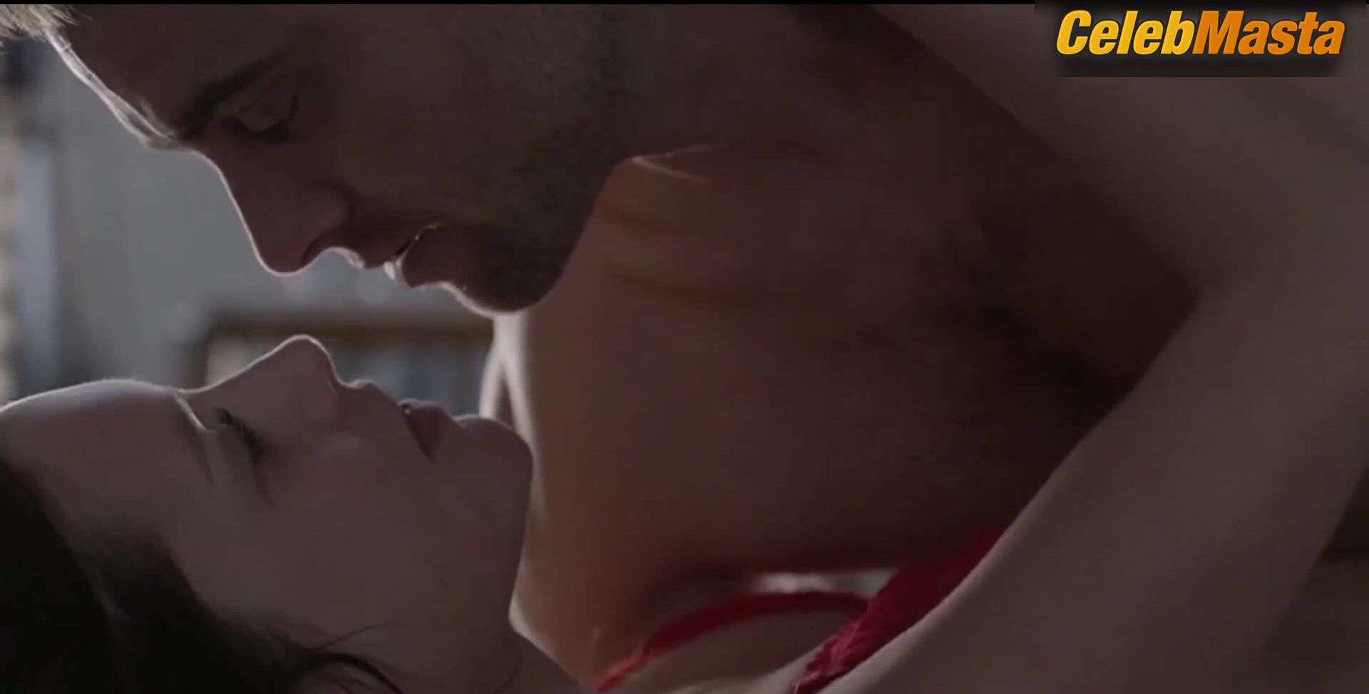 Hannah Ware Kathleen Robertson And Bare All In Scene - Photo 1 of 5 photo 5