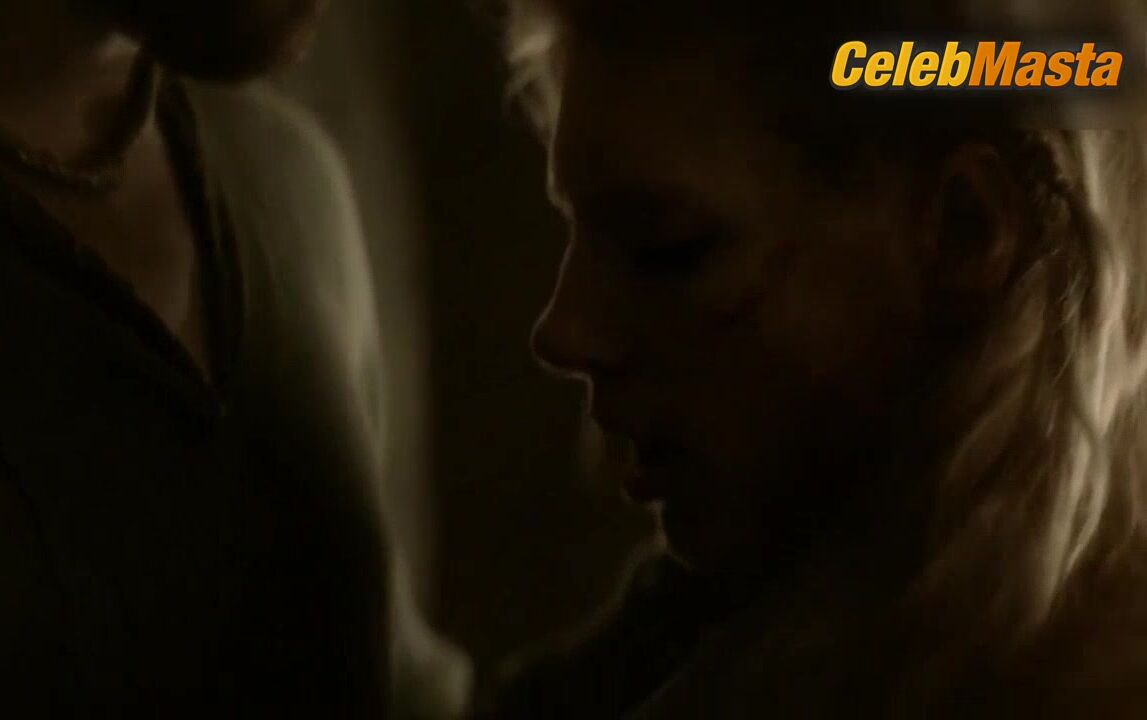 Katheryn Winnick ’s Hot Scene In Vikings - Photo 1 of 5 photo 5