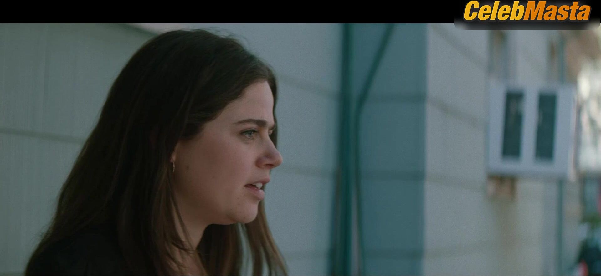 Molly Gordon And Rachel Sennott’s Lesbian Scene - Photo 2 of 5 photo 1
