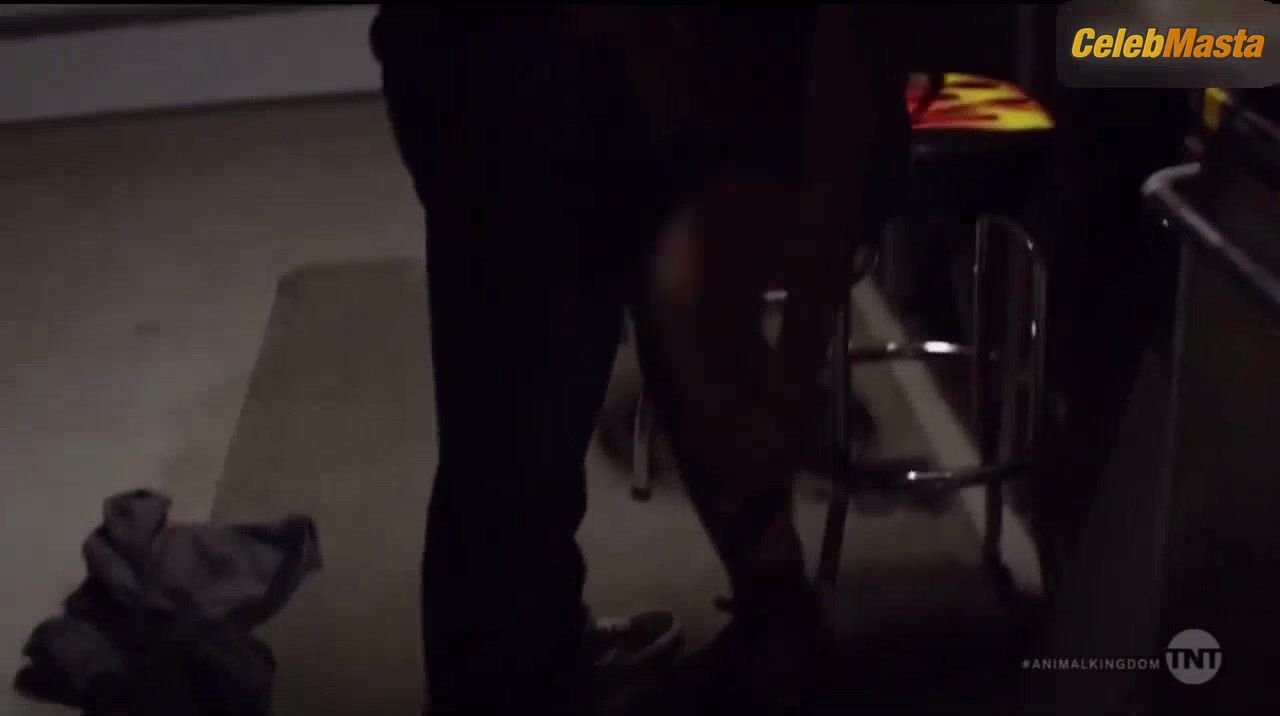 Molly Gordon Reveals Tits In Scene From Animal Kingdom - Photo 3 of 5 photo 2