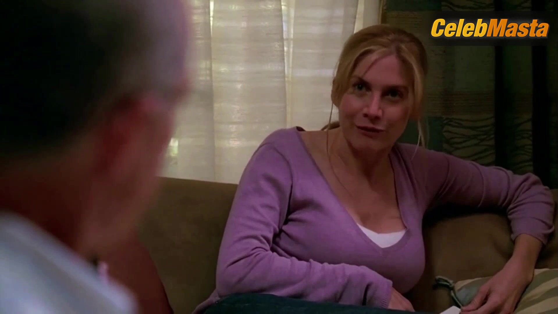Elizabeth Mitchell ’s Boobs Scene In Lost - Photo 2 of 5 photo 5