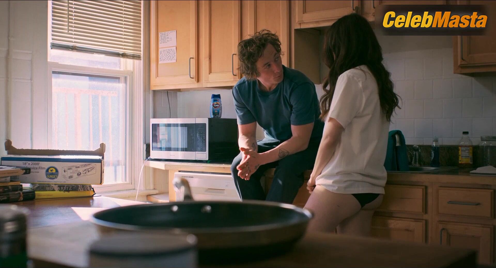 Molly Gordon ’s Underwear Scene From The Bear - Photo 2 of 5