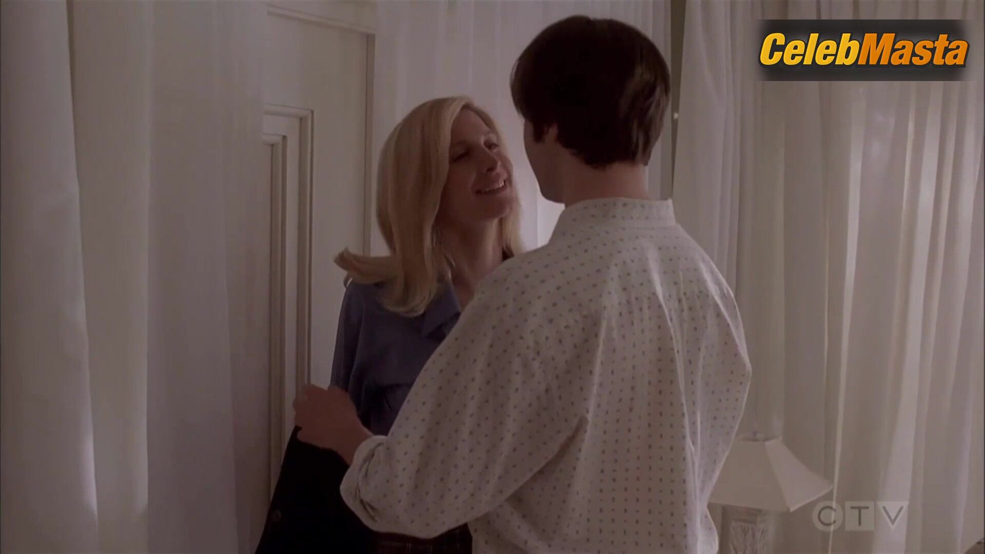 Elizabeth Mitchell Tits Scene From The Linda Mccartney Story - Photo 2 of 5 photo 4