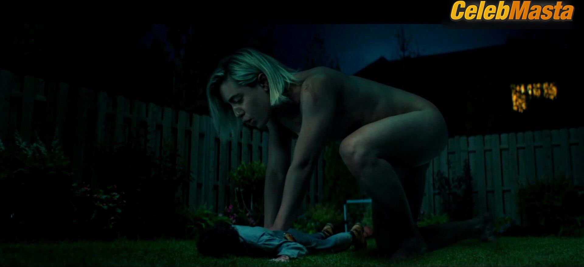 Lizze Broadway Bares Sexy Scene In Gen V - Photo 1 of 5 photo 2