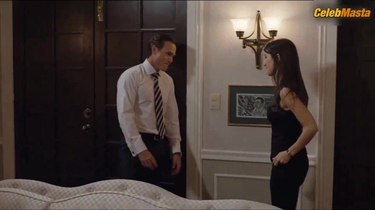 Erendira Ibarra Ass, Tits Scene In Ingobernable - Photo 3 of 5 photo 1