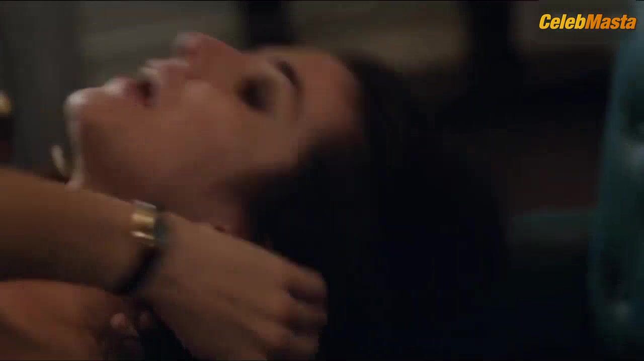 Erendira Ibarra Ass, Tits Scene In Ingobernable - Photo 3 of 5 photo 5