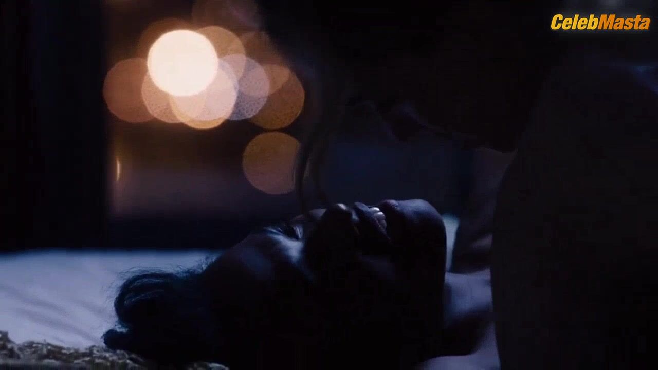 Erendira Ibarra ’s Booty, Tits Scene In Sense8 - Photo 2 of 5 photo 5