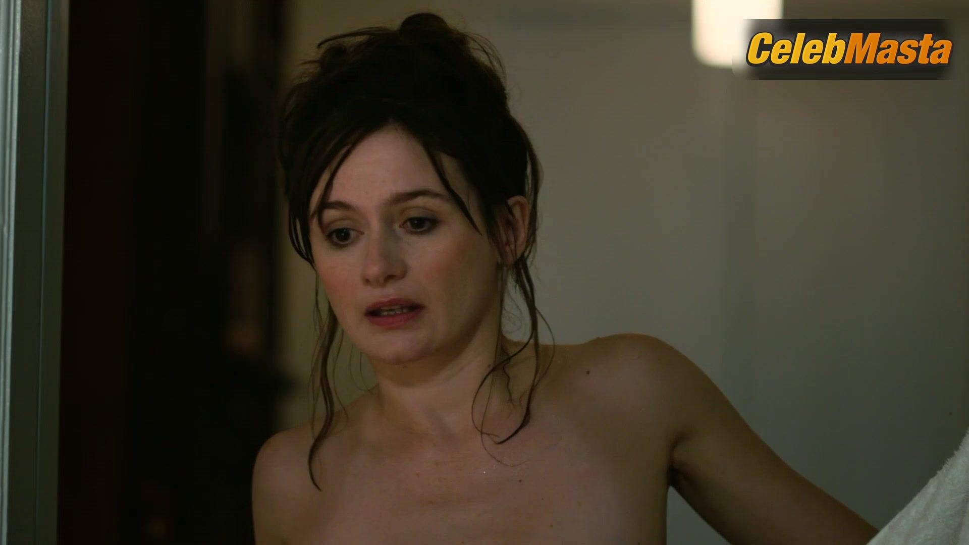Emily Mortimer ’s Sexy Scene From Our Idiot Brother - Photo 3 of 5 photo 2
