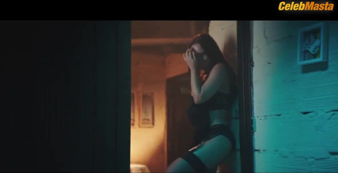 Ana Lucia Dominguez ’s Underwear Scene From Nicky Jam El - Photo 2 of 5