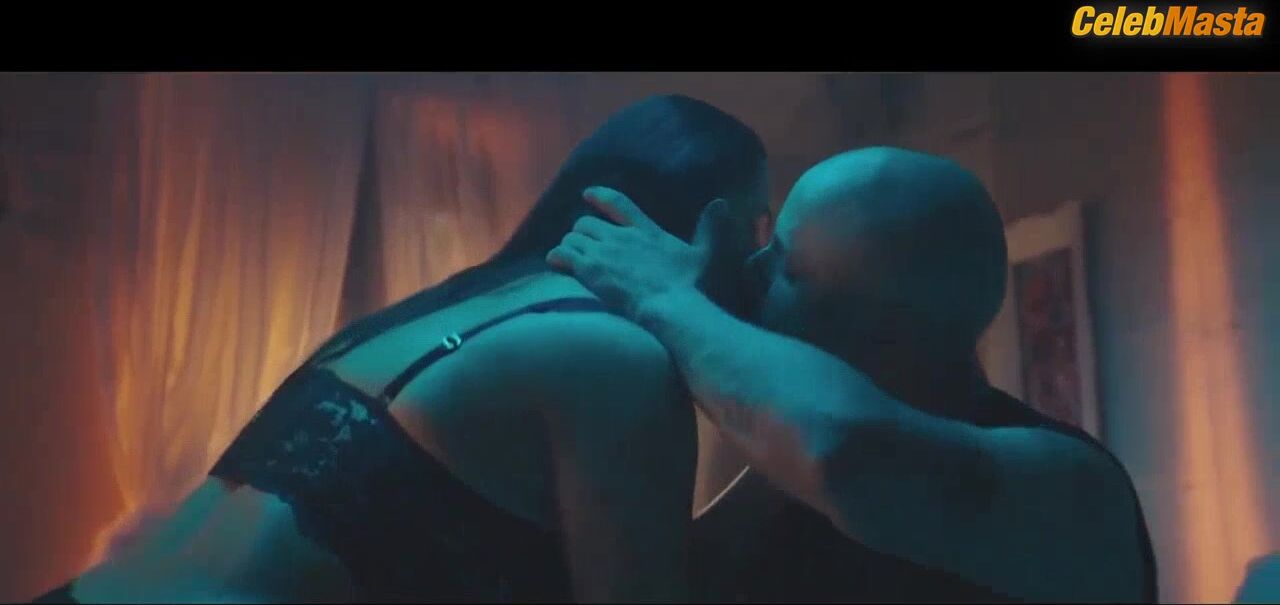 Ana Lucia Dominguez ’s Underwear Scene From Nicky Jam El - Photo 2 of 5 photo 5