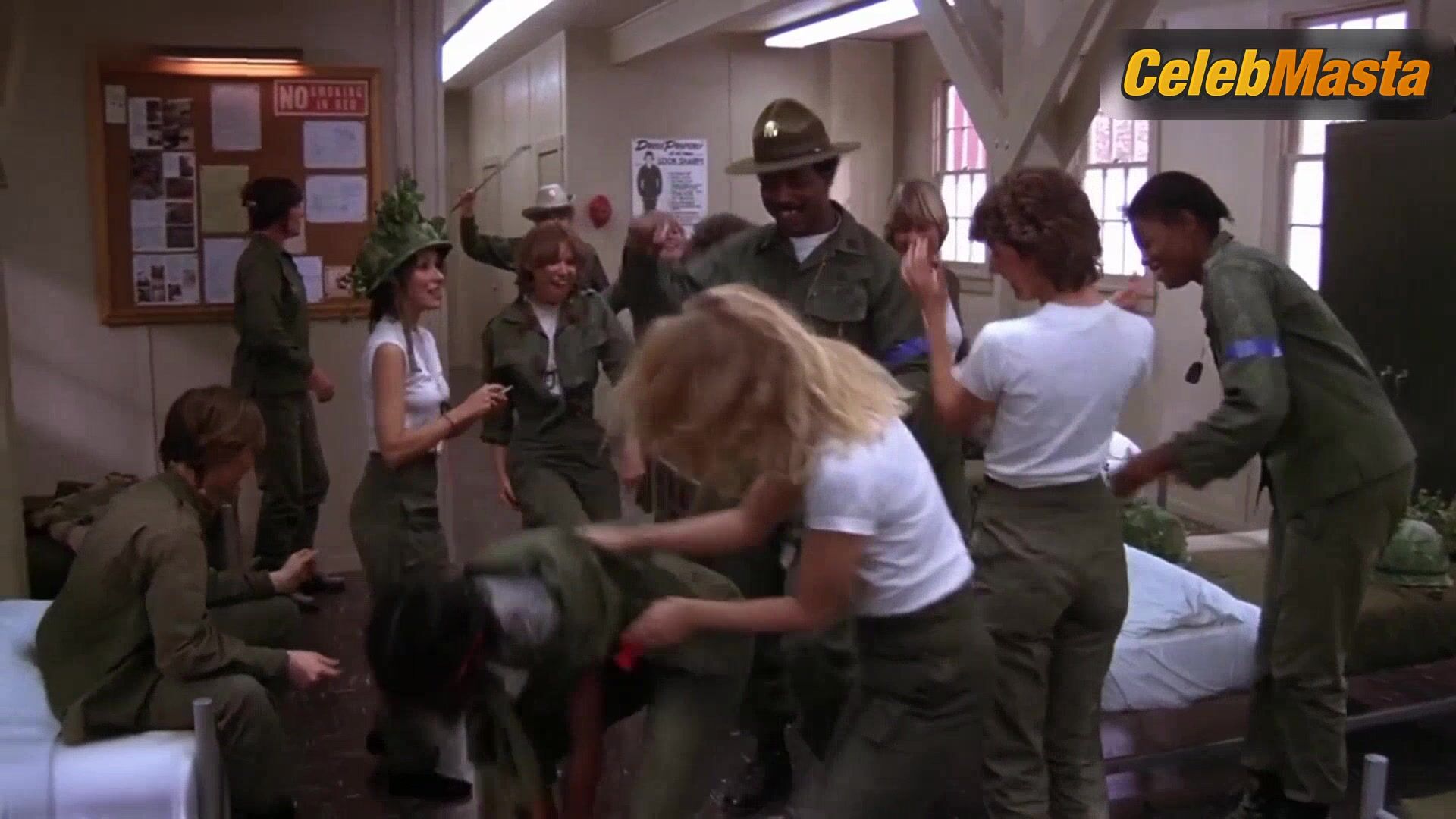 Goldie Hawn Sexy Scene In Private Benjamin Movie - Photo 1 of 5 photo 2